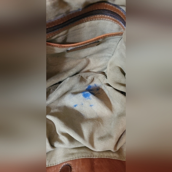 Liz Claiborne Leather Boho Tote - Picture 9 of 10